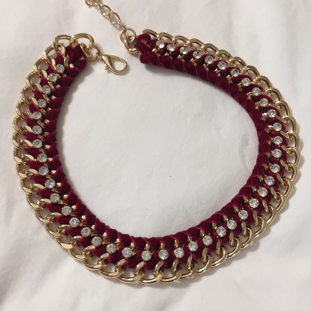 Statement necklace new